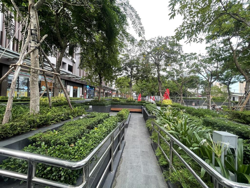 Sót lại 1 căn 3pn, 107m2 chỉ 4.5 tỷ, căn góc, đông nam, sổ sẵn, tầng 1x, gọi ngay 0981 244 ***