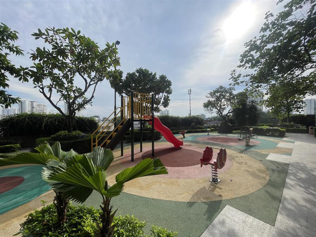 Cho thuê ở liền opal boulevard 3pn+2wc 107m2 chỉ 10.5 tr, 3 máy lạnh, đông nam, gọi bộ 0981 244 ***