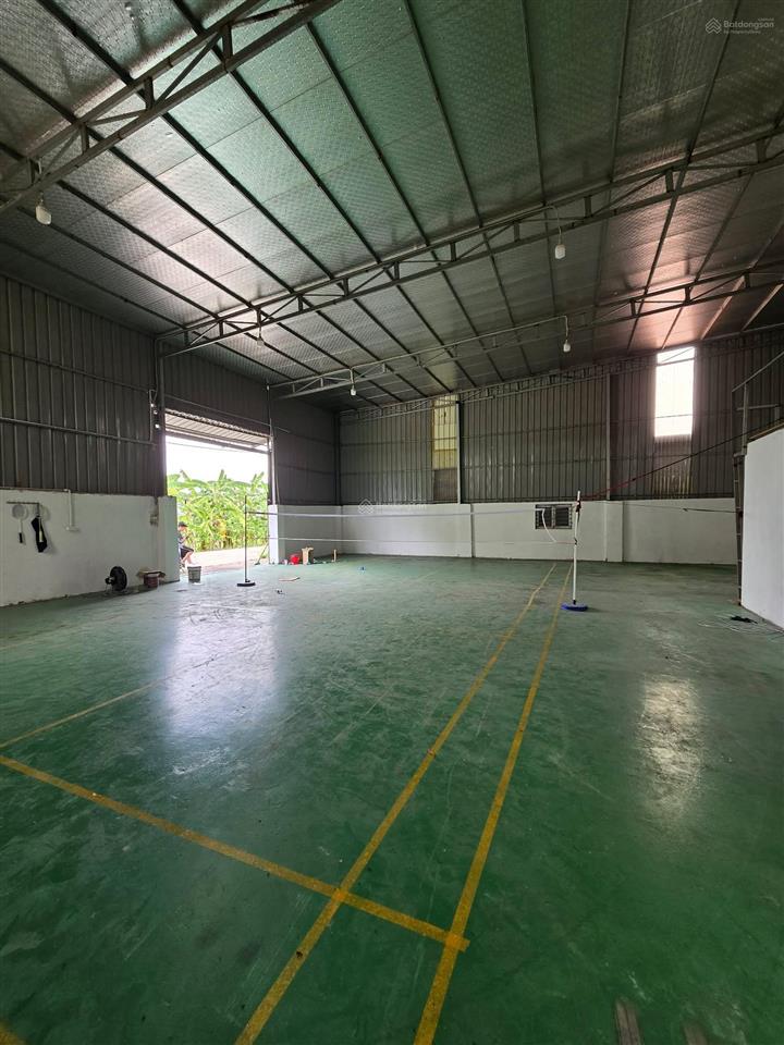 Phân lô vip  lô góc thông các ngả  3 ô tô tránh  vỉa hè 4m  sẵn kho xưởng  gần cao tốc