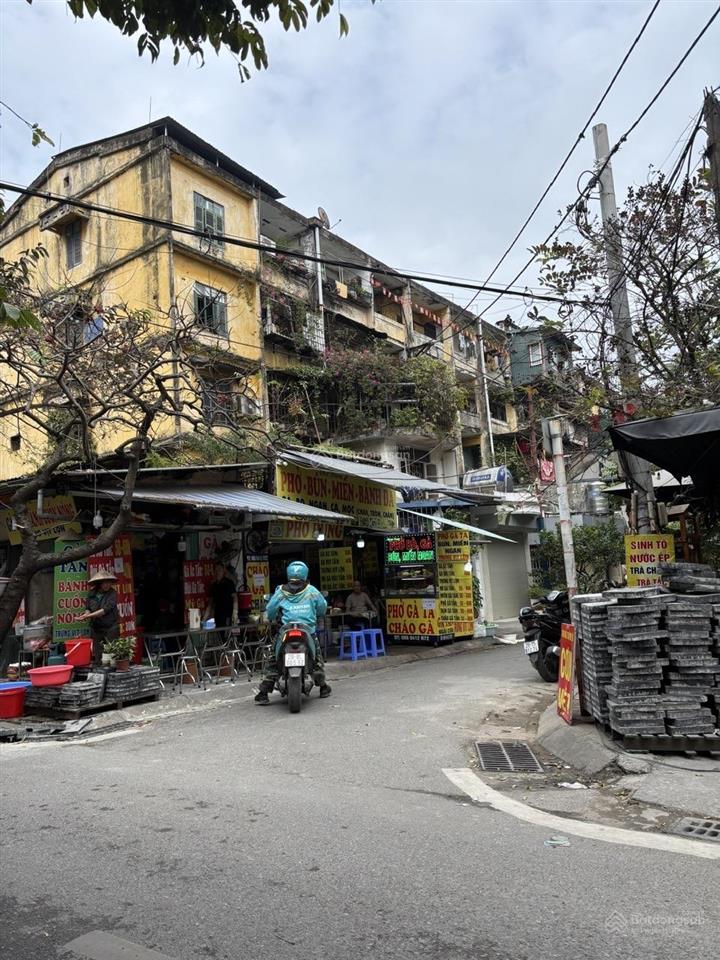 Nhà tập thể quỳnh mai 42m23,2 tỷvài bước ra phố