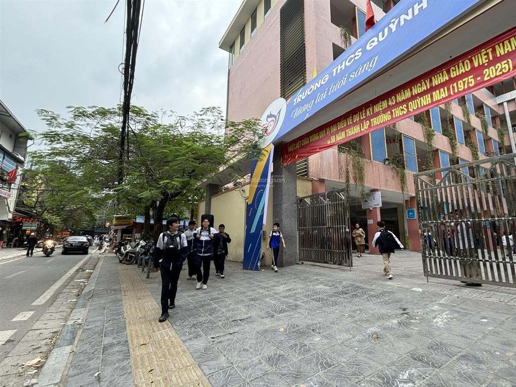 Nhà tập thể quỳnh mai 42m23,2 tỷvài bước ra phố