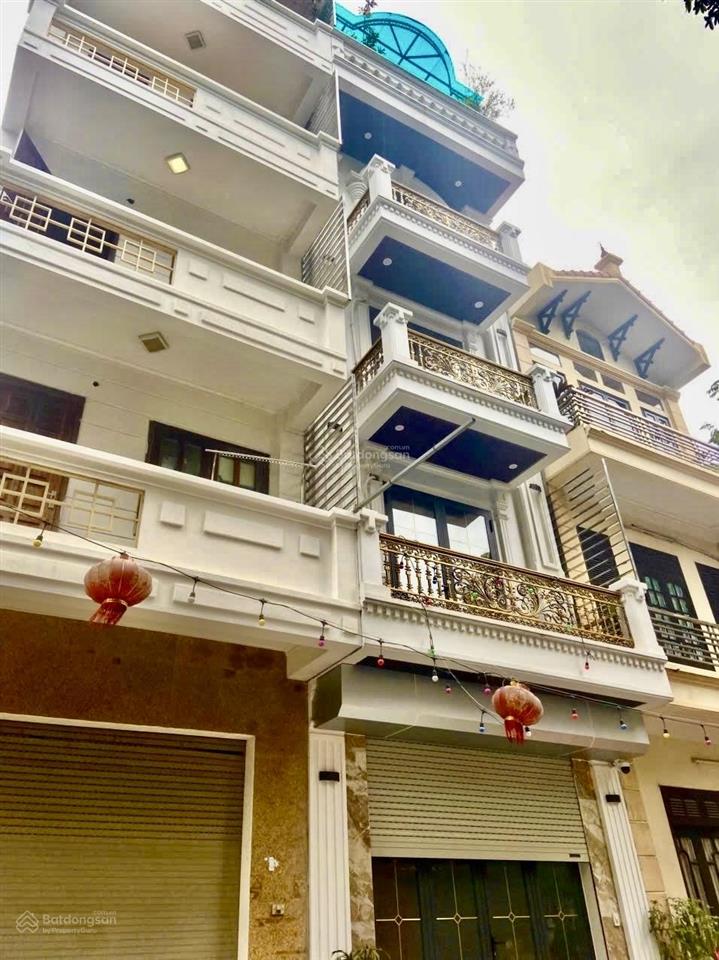 Siêu phẩm mặt phố hưng phúc 6 tầng thang máy ô tô tránh