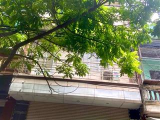 Bán nhà trương định kinh doanh 32m210 tỷ ngõ thông ô tô vào nhà