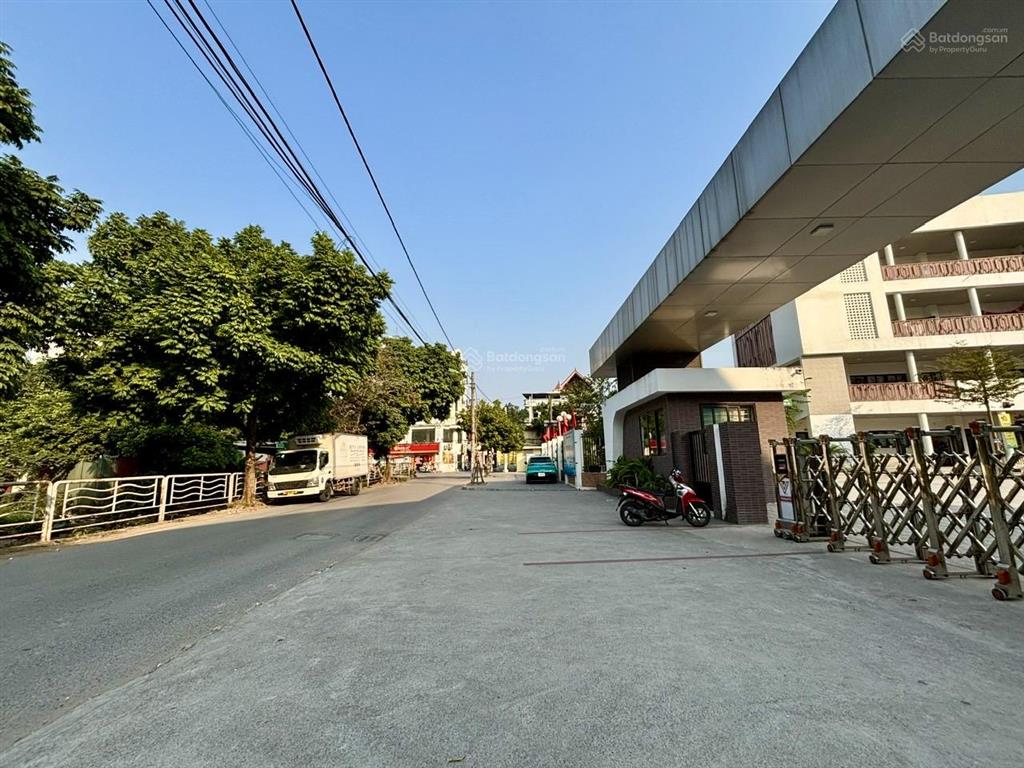 Nhà 3 tầng khuyến lương 68m2  20,4 tỷ  kinh doanh  ô tô tránh