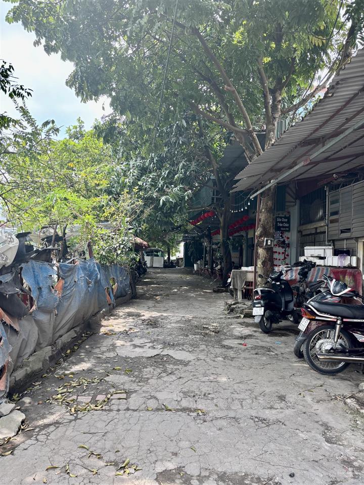 Nhà cấp 4 yên duyên  90m  20,5 tỷ view công viên mặt ngõ thông ô tô qua nhà