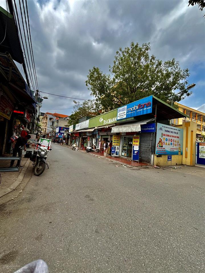 Nhà cấp 4 yên duyên  90m  20,5 tỷ view công viên mặt ngõ thông ô tô qua nhà