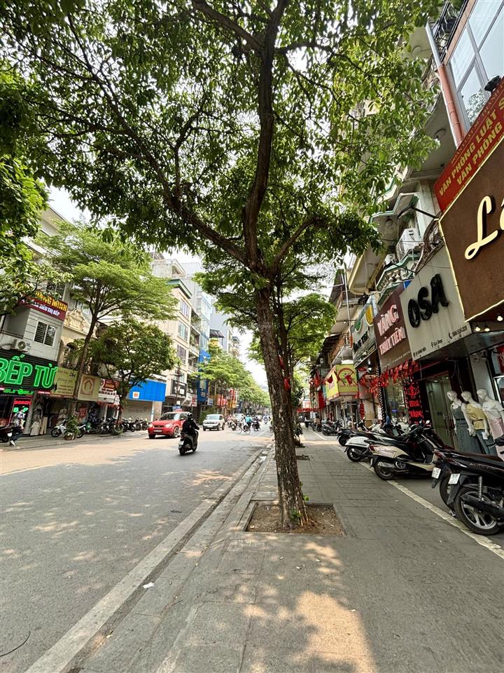 Nhà 3 tầng mặt phố khâm thiên 36m221 tỷ lô góc kinh doanh đỉnh