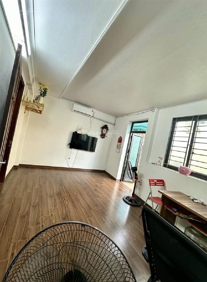 Nhà 4 tầng nguyễn an ninh 32m²  5,1 tỷ  kinh doanh sầm uất  trung tâm tương mai