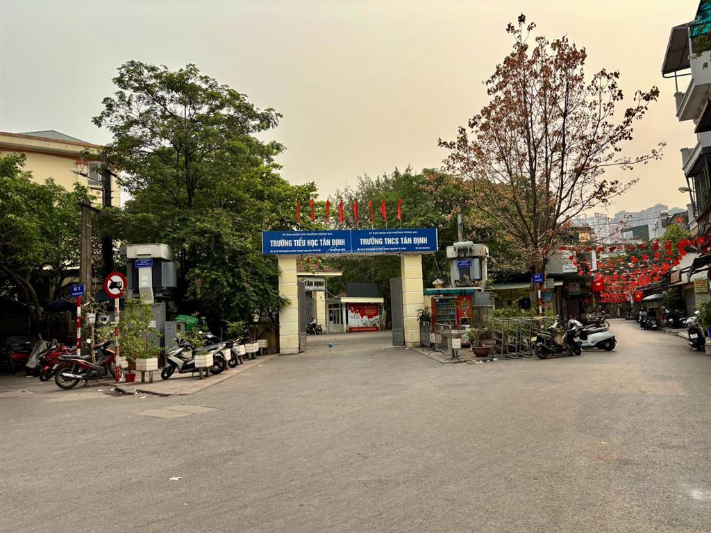 Nhà 4 tầng nguyễn an ninh 32m²  5,1 tỷ  kinh doanh sầm uất  trung tâm tương mai