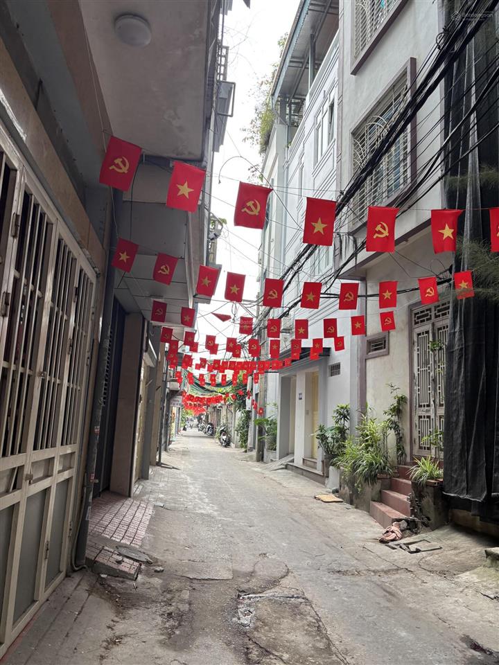 Nhà trương định 3 tầng 20m22,55 tỷ  lô góc  20m ra phố