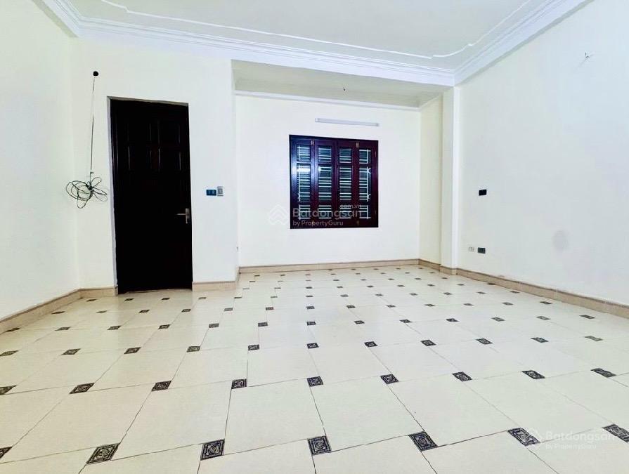 Nhà 3 tầng phân lô tđc x2b yên sở  55m217,5 tỷview hồ  vỉa hè 8m  tiềm năng tăng giá mạnh!