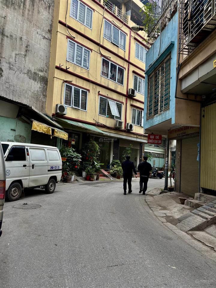 Nhà 3 tầng minh khai 37m2ngõ gốc đề thông7,25 tỷ 50m ra phố