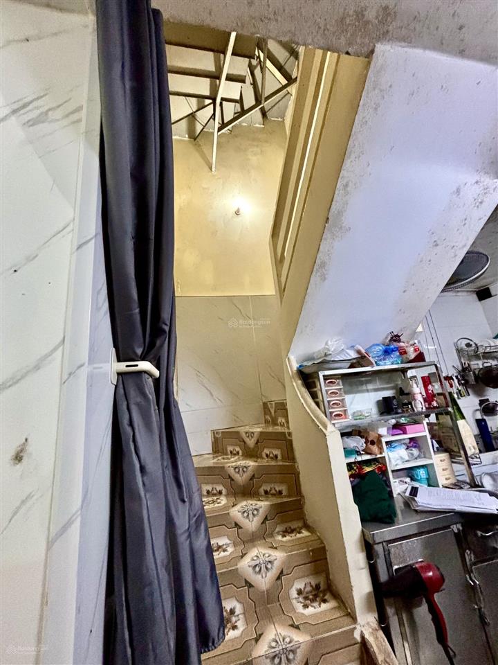 Nhà 3 tầng minh khai 37m2ngõ gốc đề thông7,25 tỷ 50m ra phố