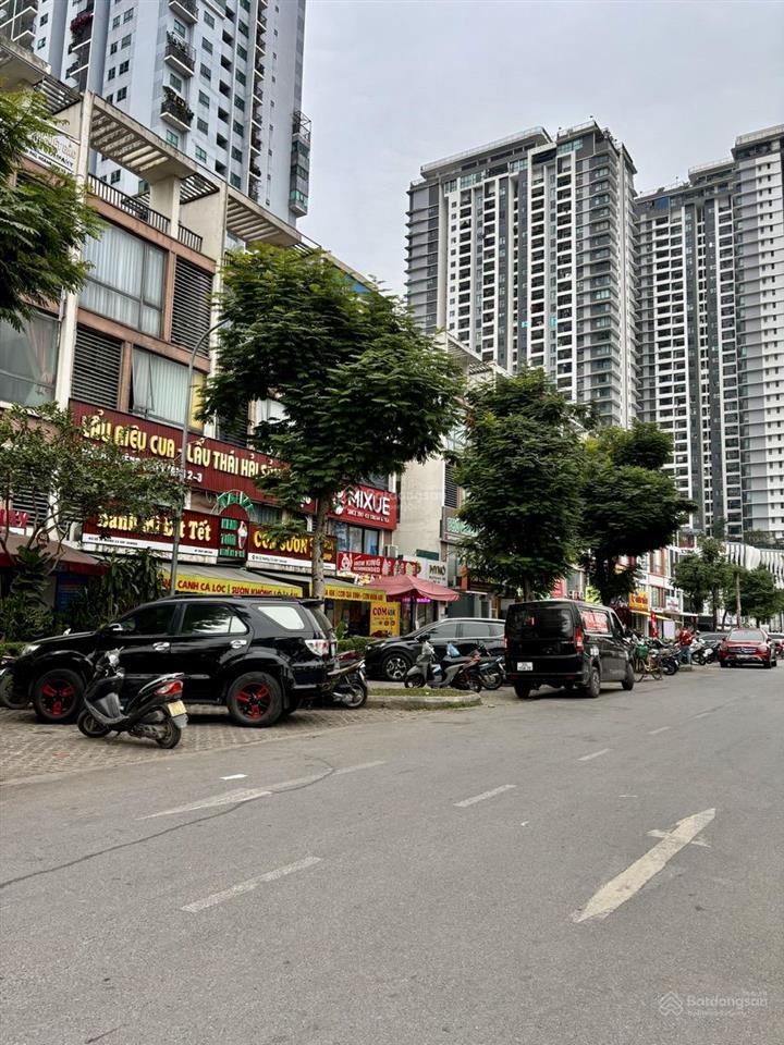 Cực hiếm nhà liền kề gamuda gardens 5 tầng  75m2  32,5 tỷ  sống xanh đẳng cấp
