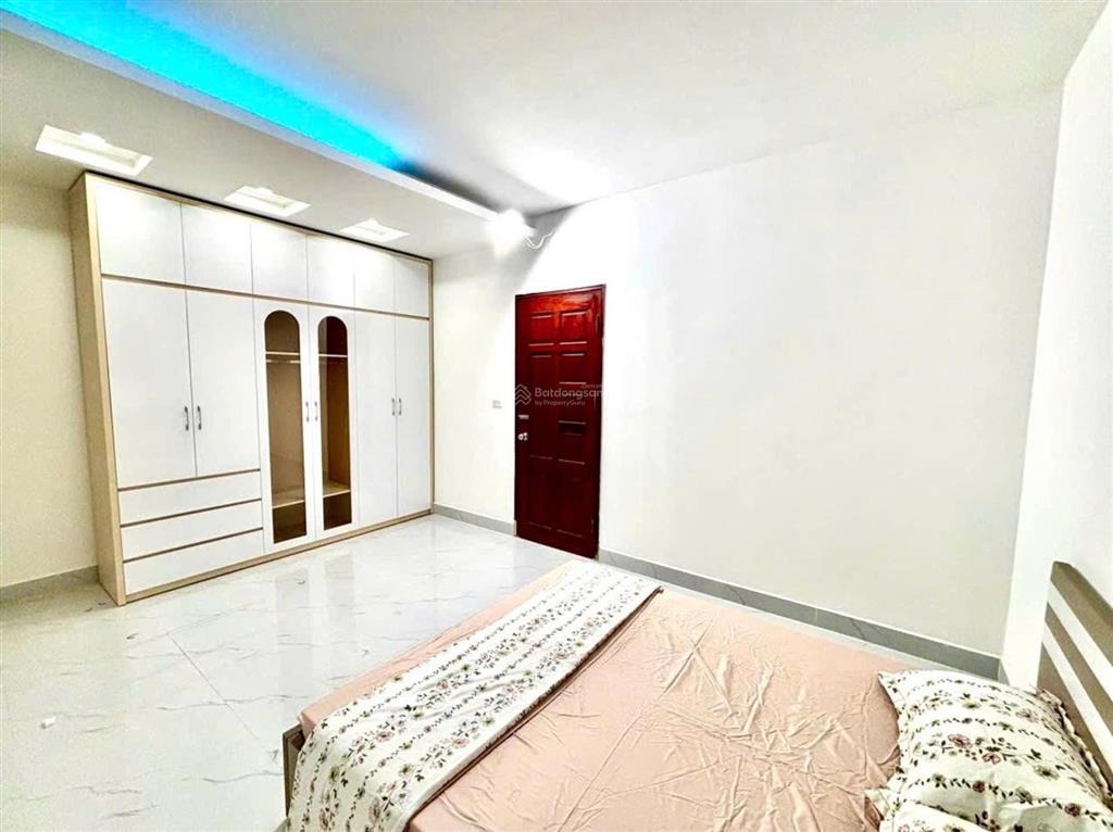 Siêu phẩm nam dư 5 tầng 60m2 sân vườn chillô tô đỗ cửa  dòng tiền tốt
