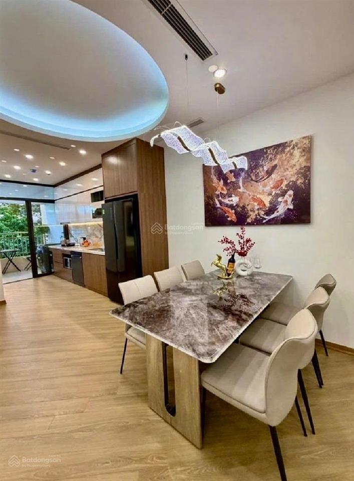 Biệt thự hoàng cầu 4 tầng 90m2 lô góc phân lô vip đống đa  51,8 tỷ