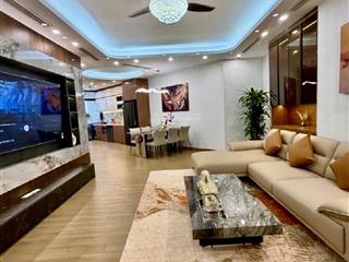Biệt thự hoàng cầu 4 tầng 90m2 lô góc phân lô vip đống đa  51,8 tỷ