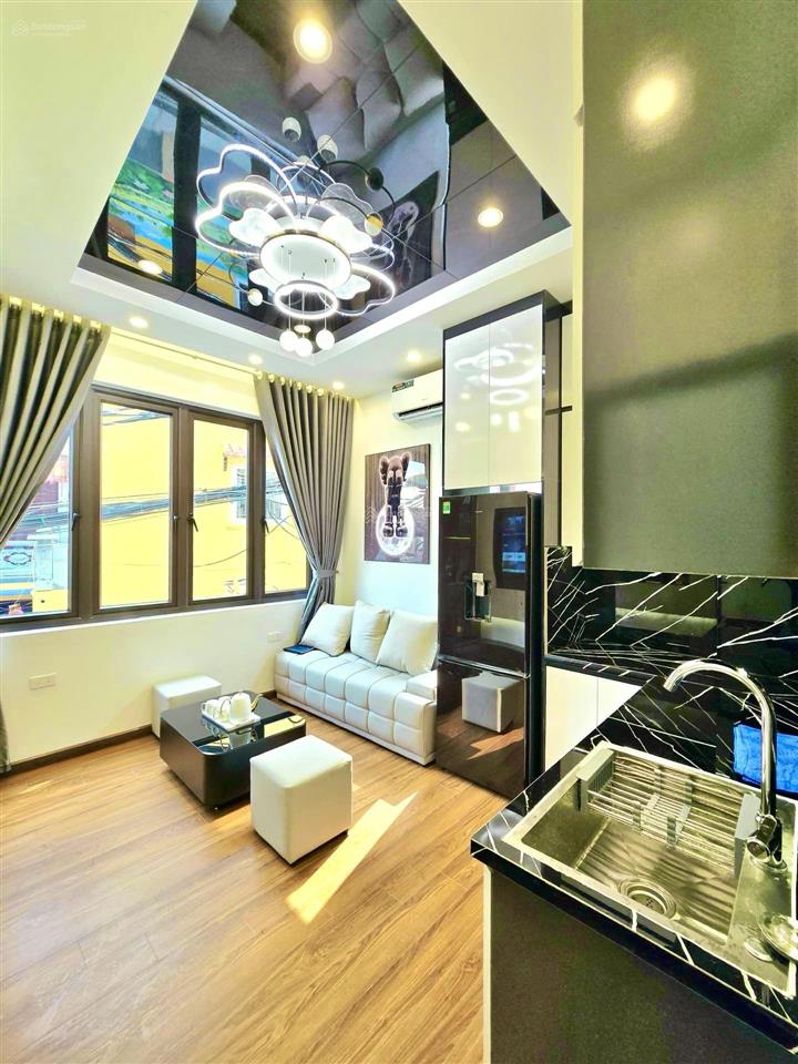 Nhà 4 tầng mặt phố giáp nhị  20m28,2 tỷ vị trí vàng  ở & kinh doanh đỉnh cao