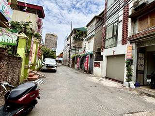 Hiếm có khó tìm  nhà đẹp lĩnh nam 4 tầng22m2 6,25 tỷ ngõ thông  sổ đỏ nở hậu đắc lộc