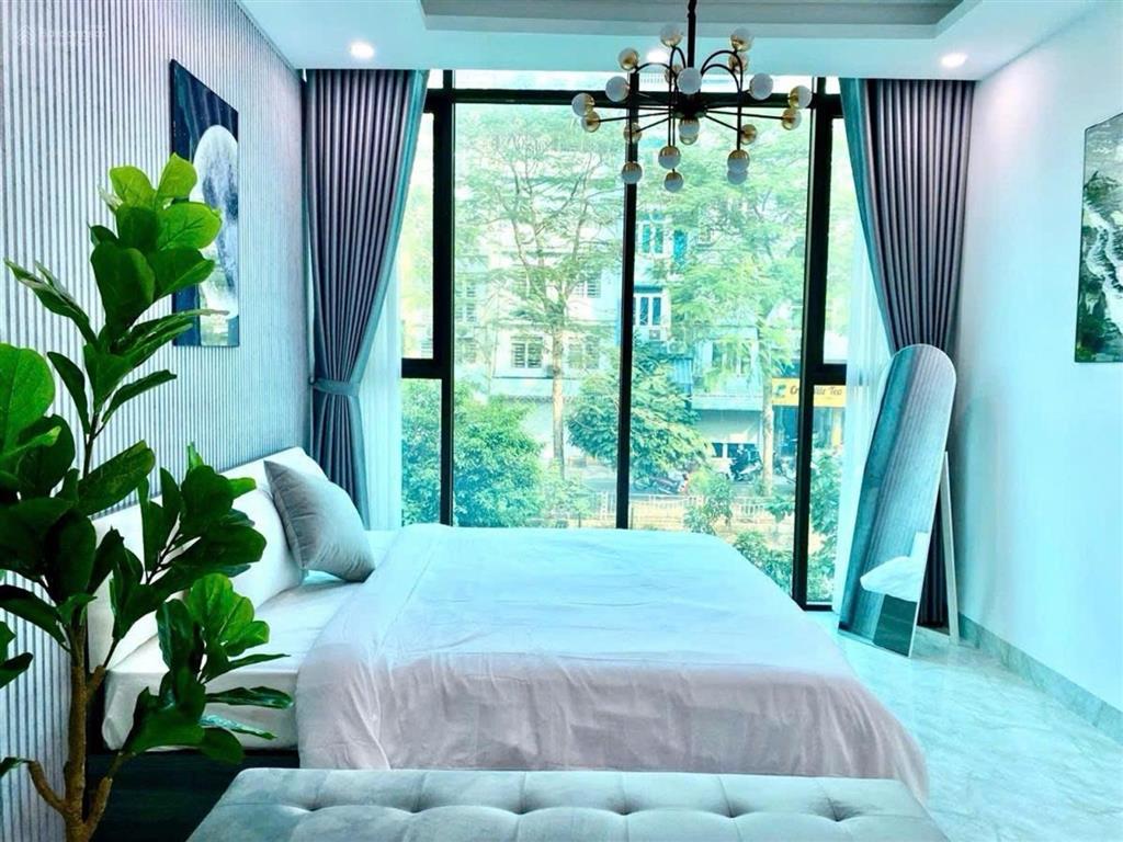Nhà 7 tầng kinh doanh mặt bờ sông sét 60m2  28,4 tỷ  ô tô tránh doanh thu 100tr/th