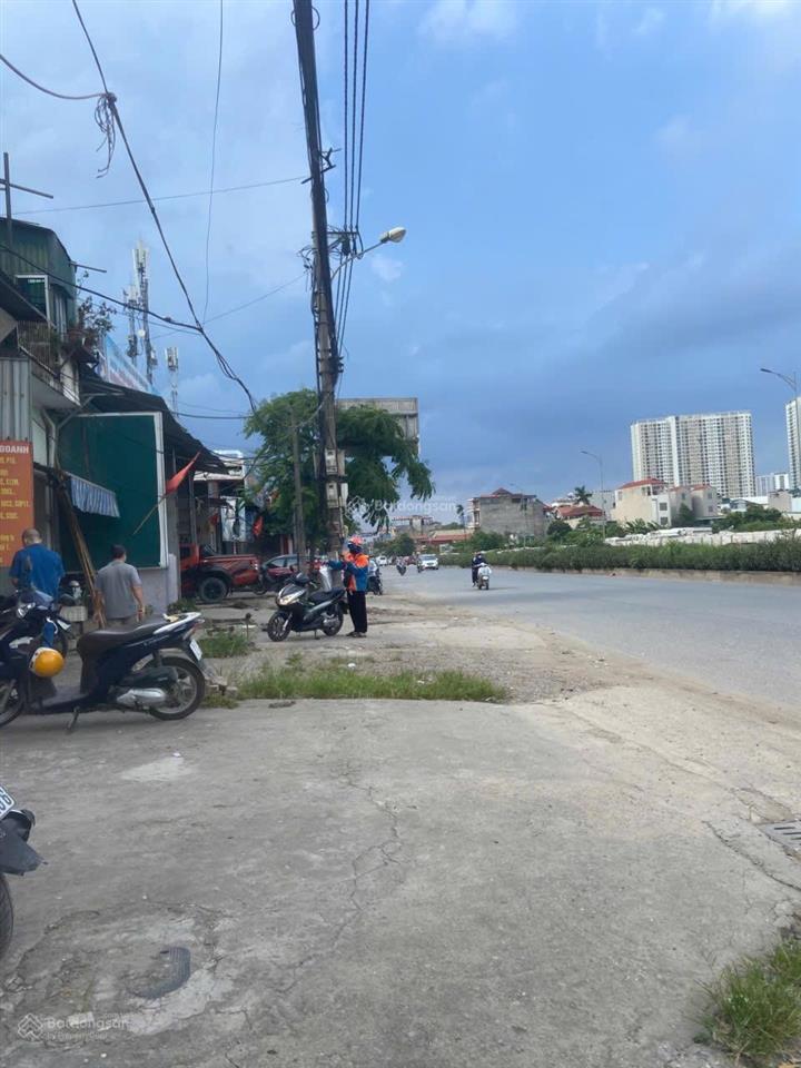 Nhà đẹp tam trinh 5 tầng 33,4m27,1 tỷvài bước ra ô tô tránh