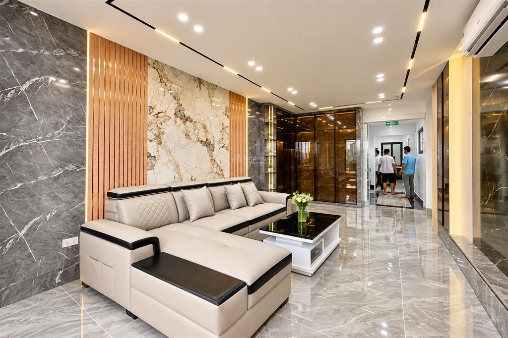 Siêu phẩm lô góc lĩnh nam 7 tầng thang máy 63m2  21,6 tỷ  ô tô tránh kinh doanh đỉnh