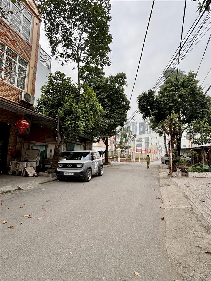 Siêu phẩm tòa biệt thự vp lô góc ao vực, khuyến lương 7 tầng thang máy 140m2  45,7 tỷ