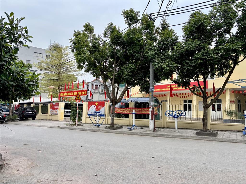 Siêu phẩm tòa biệt thự vp lô góc ao vực, khuyến lương 7 tầng thang máy 140m2  45,7 tỷ