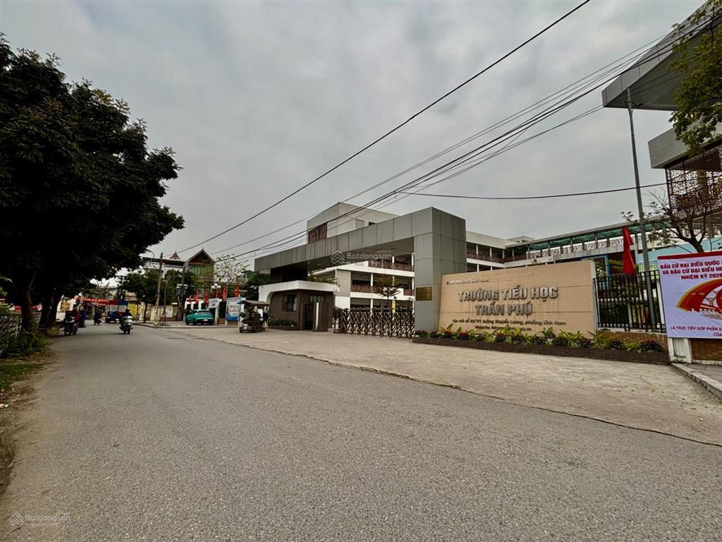 Siêu phẩm tòa biệt thự vp lô góc ao vực, khuyến lương 7 tầng thang máy 140m2  45,7 tỷ