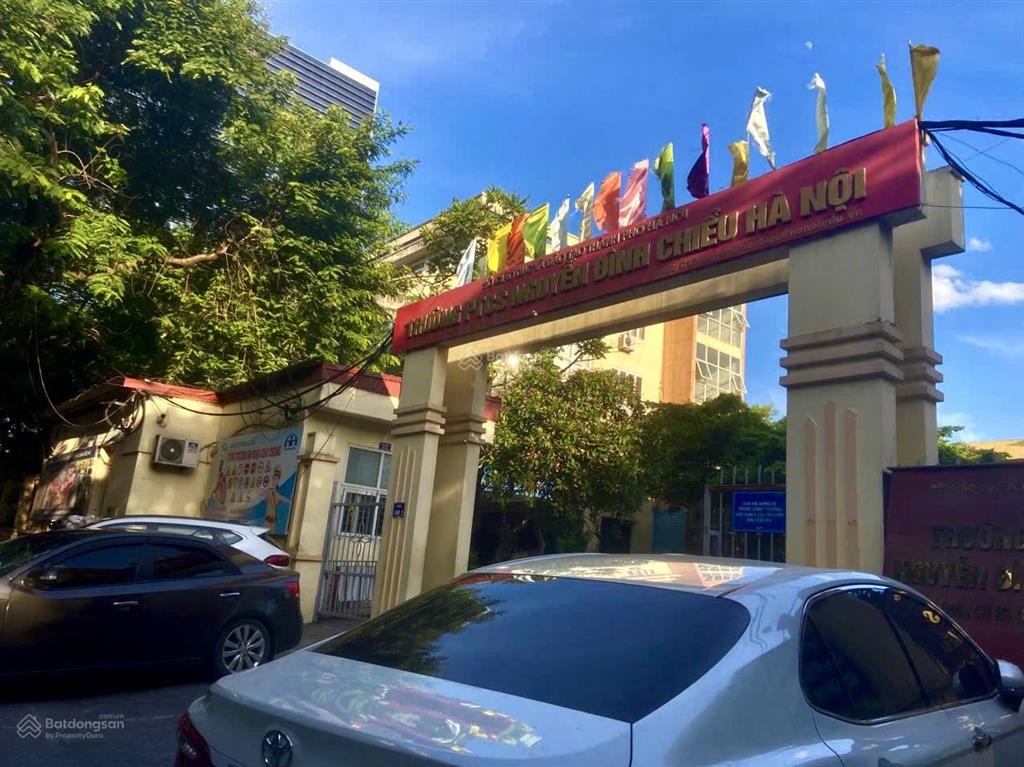 Nhà 4 tầng mặt phố lạc trung 16m26,8 tỷ vỉa hè rộngkinh doanh