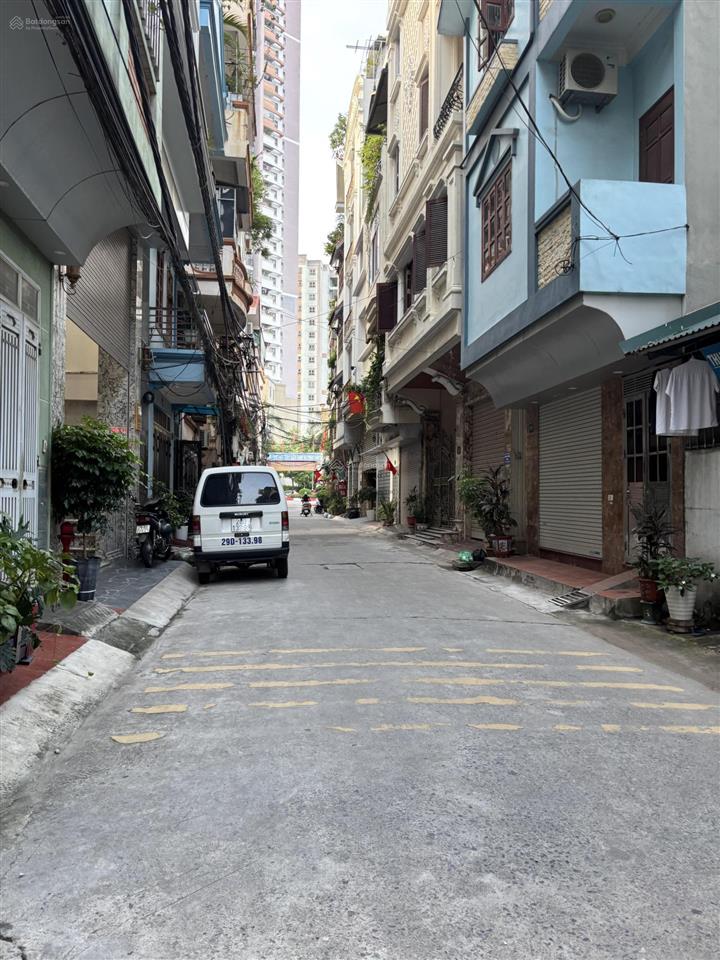 Cho thuê nhà phân lô 3 tầng tân mai 45m2  10tr/tháng  mặt ngõ ô tô tránh  kinh doanh tốt