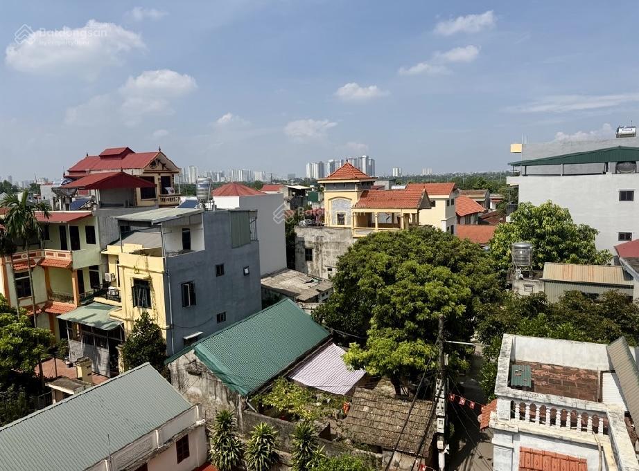 Nhà đẹp 5 tầng yên mỹ 40m26,3 tỷô tô vào nhàngõ thông