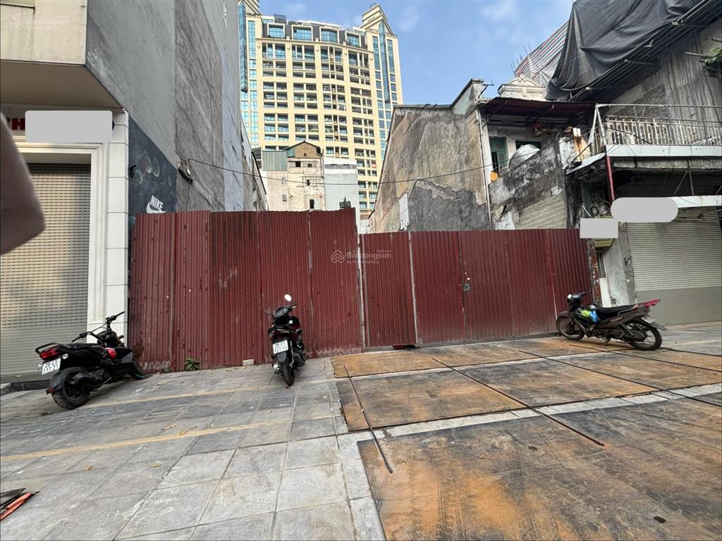 Lô đất hiếm lạc trung  hai bà trưng 312,8m2  mặt tiền 12,7m  2 mặt ngõ ô tô tránh