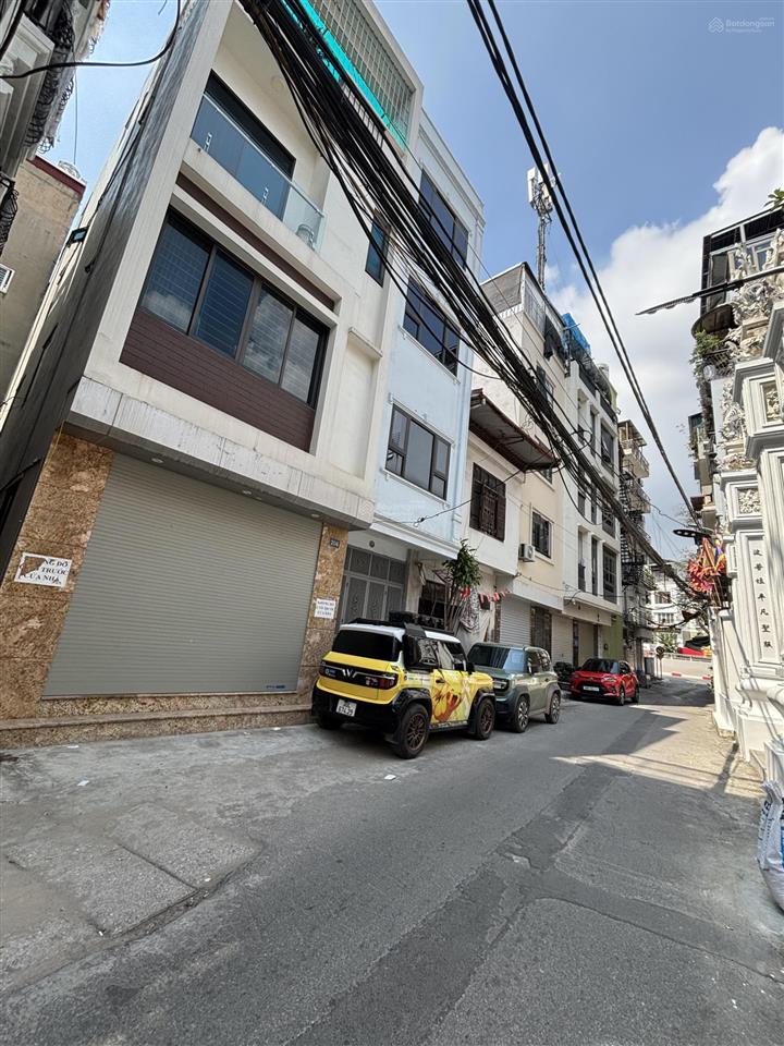 Nhà 4 tầng giáp bát 100m2  ô tô tránh mặt tiền 6,8m kinh doanh