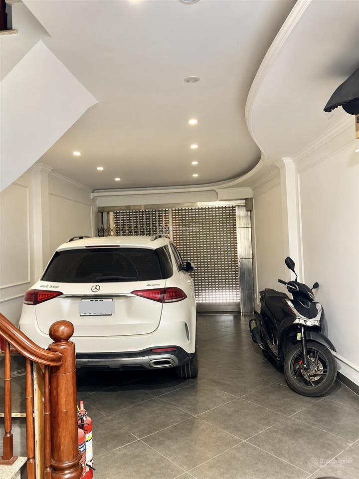 Nhà tôn đức thắng 50m2 mới coong lô góc8 tầng thang máy ô tô tránh ngõ thông full nội thất
