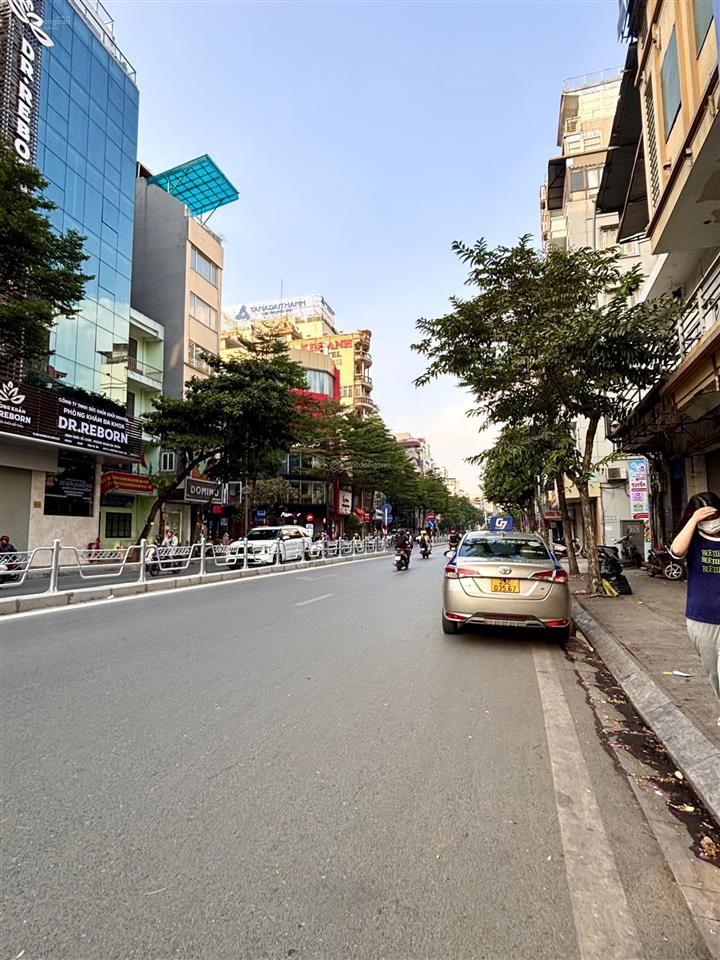 Nhà tôn đức thắng 50m2 mới coong lô góc8 tầng thang máy ô tô tránh ngõ thông full nội thất