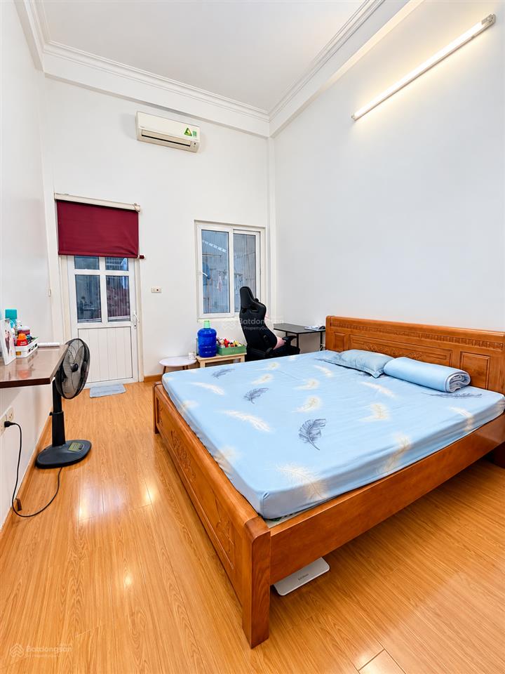 Nhà 5 tầng thái hà đống đa 36m29 ty ngõ ô tô tránh, đỗ cổng kinh doanh đỉnh