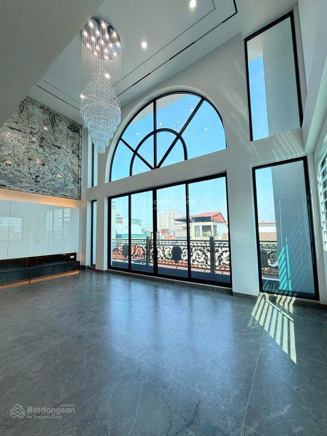 Chính chủ bán gấp nhà đàm quang trung  long biên 80m x 7 tầng thang máy, gara giá chỉ 27 tỷ