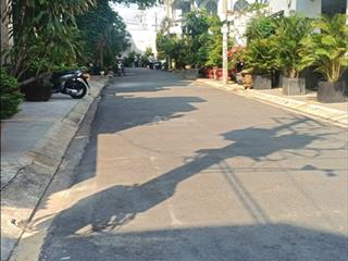 Nhà 4 tầng, hẻm 6m, ô tô ngủ nhà, 80m2, phạm văn bạch, gần sân bay, nhà ga t3, giá chỉ 8.x tỷ,