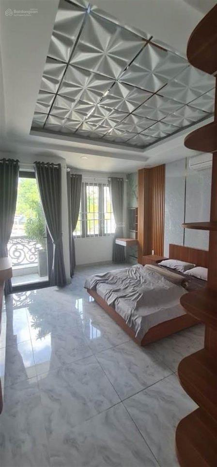 Nhà 5 tầng, hxh, 4.5x17m, full nội thất, giá chỉ 7.x tỷ, cộng hòa, tân bình, gần sân bay tsn