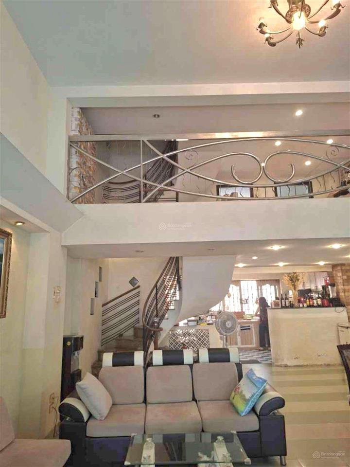 Chỉ 7.x tỷ, sở hữu 5 tầng, dòng tiền 20 tr/ tháng, sát nhà ga t3, sân bay, tân bình