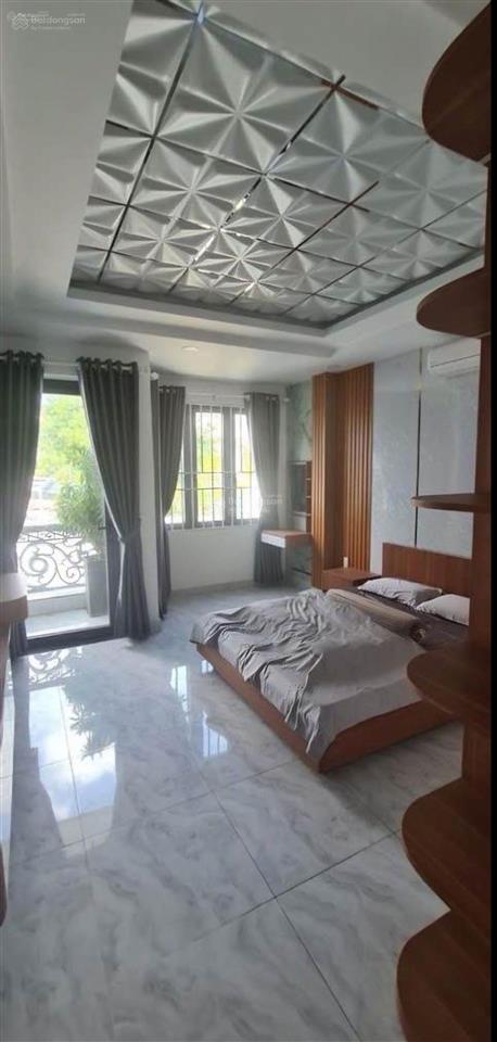 Bán nhà 5 tầng, hxh, 4.5x17m, full nội thất, giá chỉ 7.x tỷ, cộng hòa, tân bình, gần sân bay tsn
