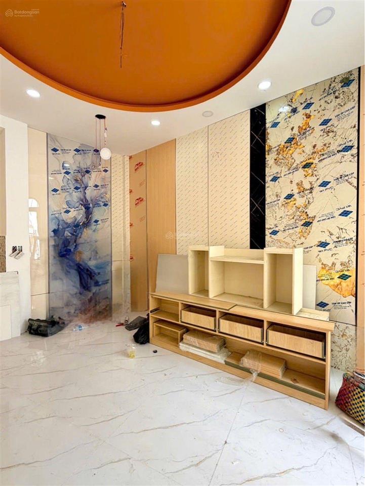 Bán nhà, hxh, 134m2, giá chỉ 7.5 tỷ, ngay emart phan huy ich, gò vấp