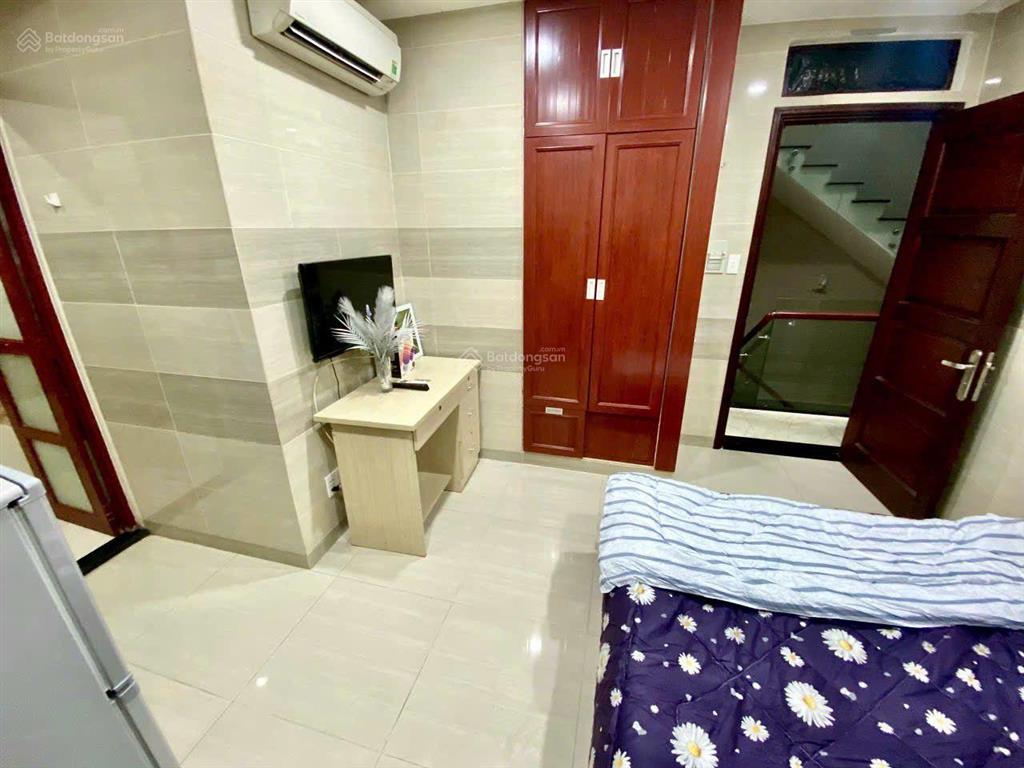 Cho thuê phòng 4,5 triệu khu phan xích long ngã tư phú nhuận