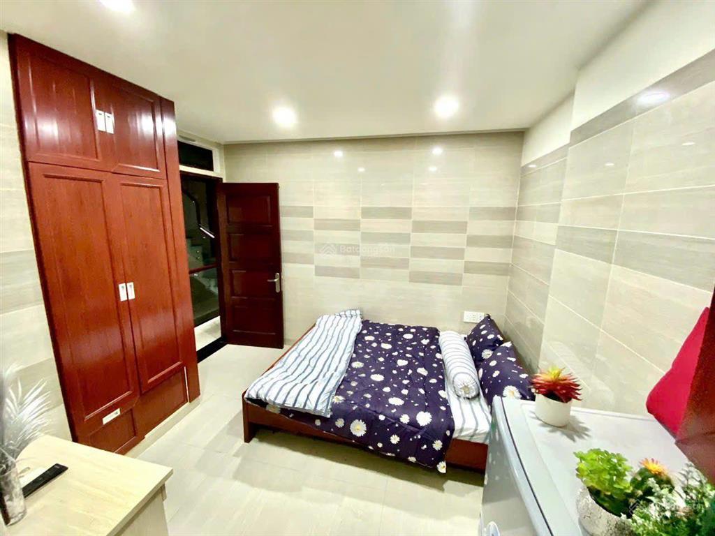 Cho thuê phòng 4,5 triệu khu phan xích long ngã tư phú nhuận