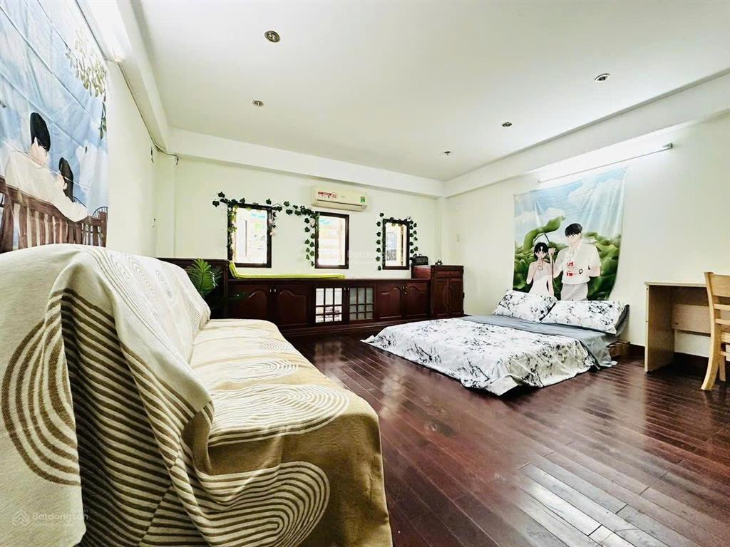 Cho thuê phòng đầy đủ nội thất cửa sổ thoáng ngay lăng cha cả. gần sân bay