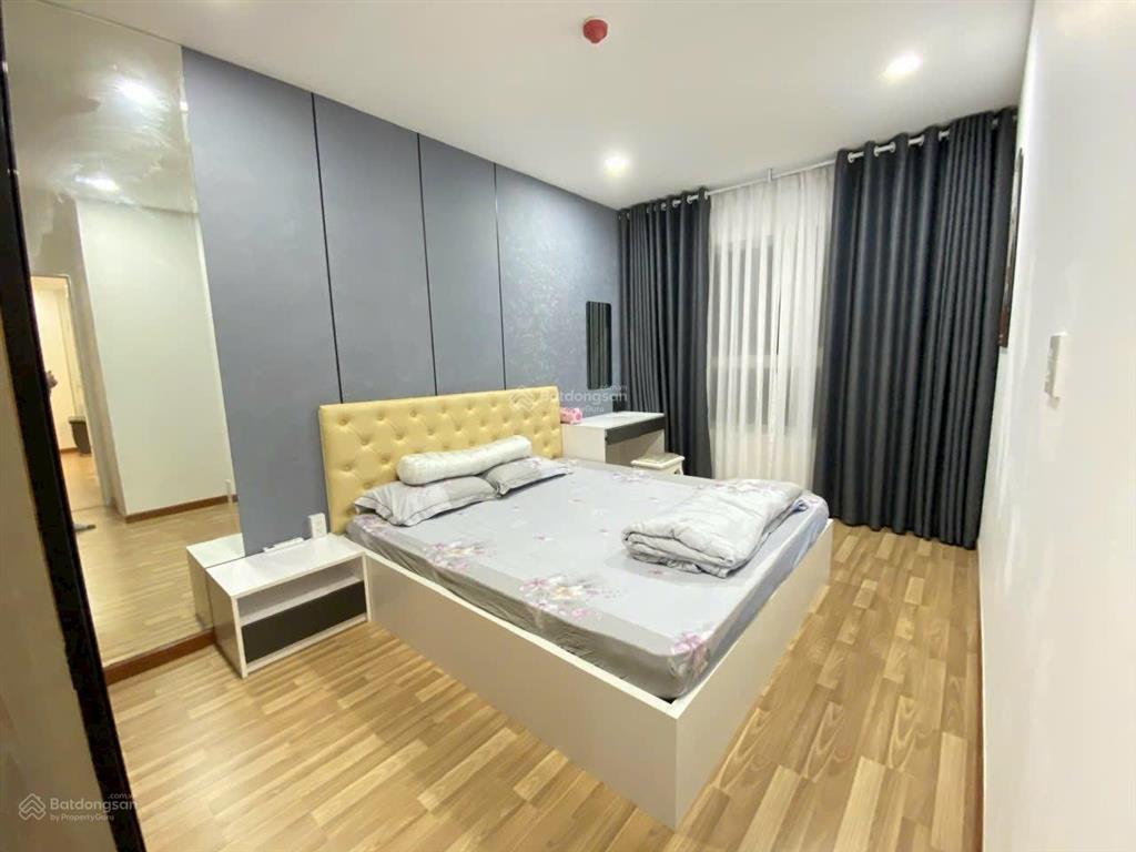 Chủ cần tiền bán gấp căn hộ mặt tiền võ văn kiệt 2pn  2vs, ngân hàng hỗ trợ 80%