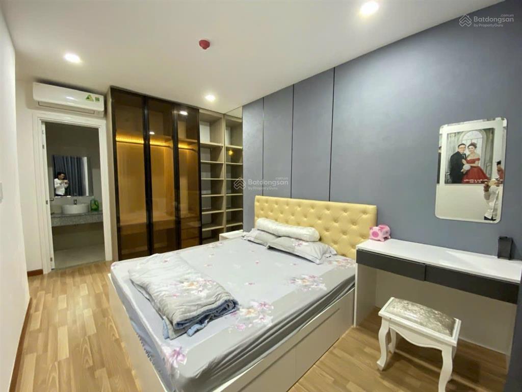 Chủ cần tiền bán gấp căn hộ mặt tiền võ văn kiệt 2pn  2vs, ngân hàng hỗ trợ 80%