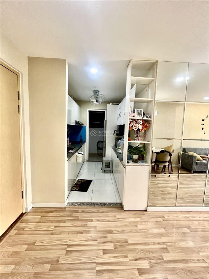 Bán ch city gate, có nhiều căn 2 và 3 phòng ngủ đang cần bán giá từ 2.5 tỷ