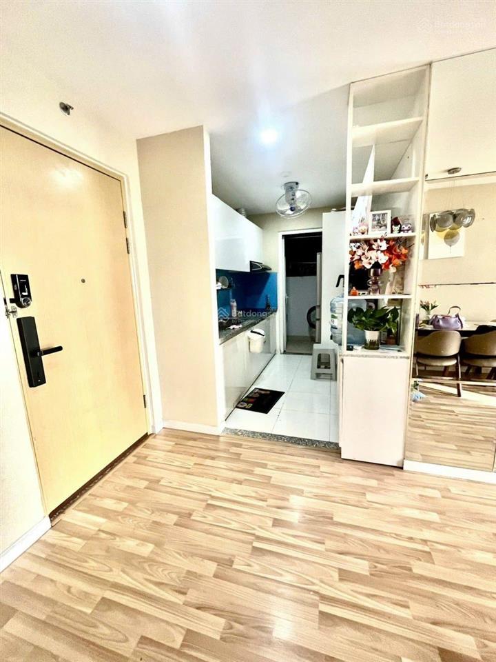 Bán ch city gate, có nhiều căn 2 và 3 phòng ngủ đang cần bán giá từ 2.5 tỷ